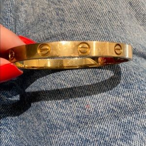Cartier love bracelet